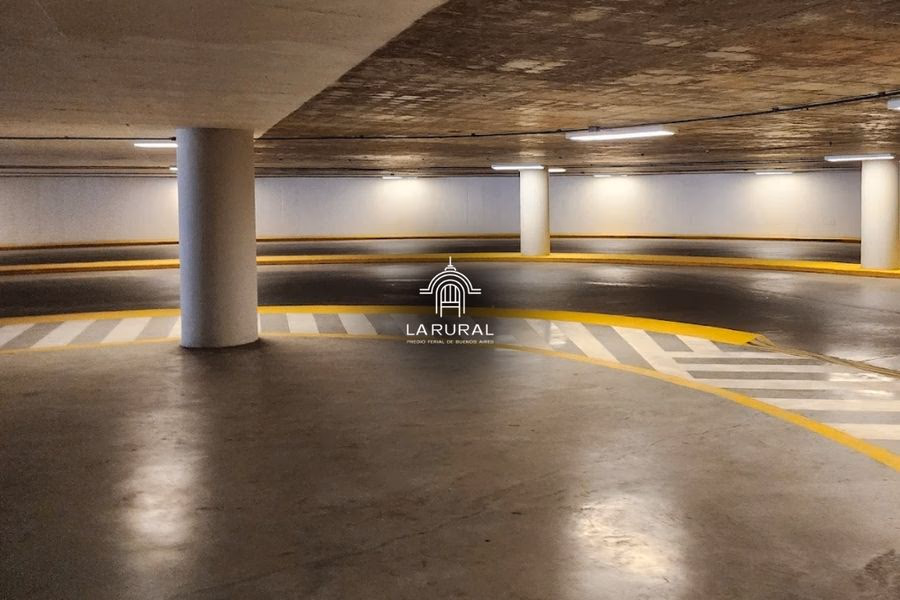 Parking La Rural